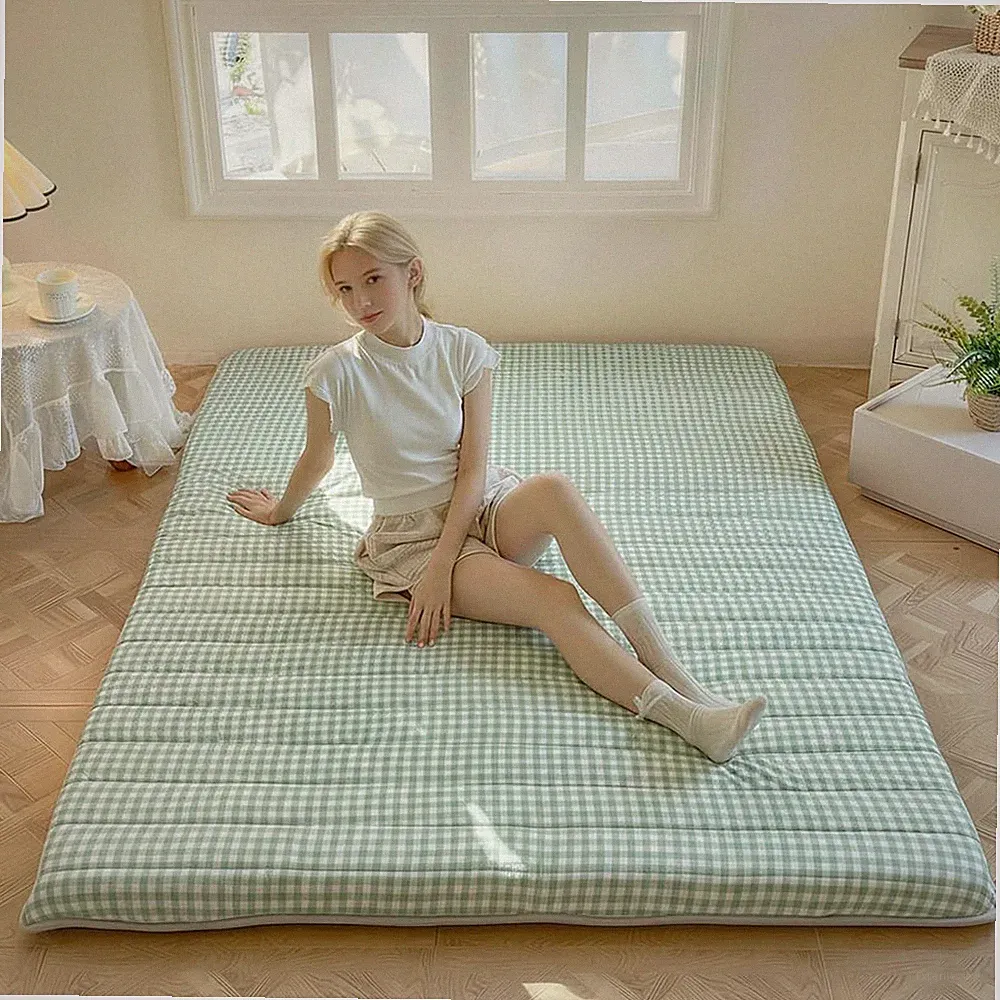 Green Gingham 3.5" Thick Futon Mattress, Foldable Tatami Pad, Queen Size