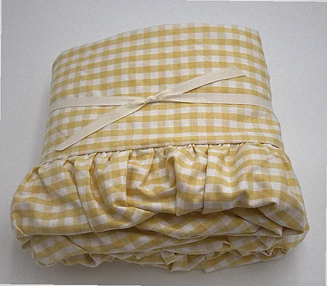 Greenrow Ruffled Gingham Full Bed Skirt~Yellow ~ 15 Inch Drop~Read