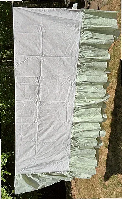 Pottery Barn Kids GREEN GINGHAM CHECK Bed Skirt Dust Ruffle QUEEN Portugal